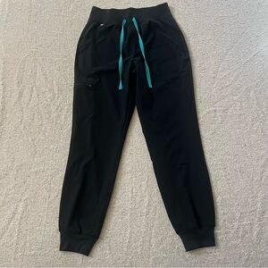 Figs Technical Collection Scrub Black Joggers Size small